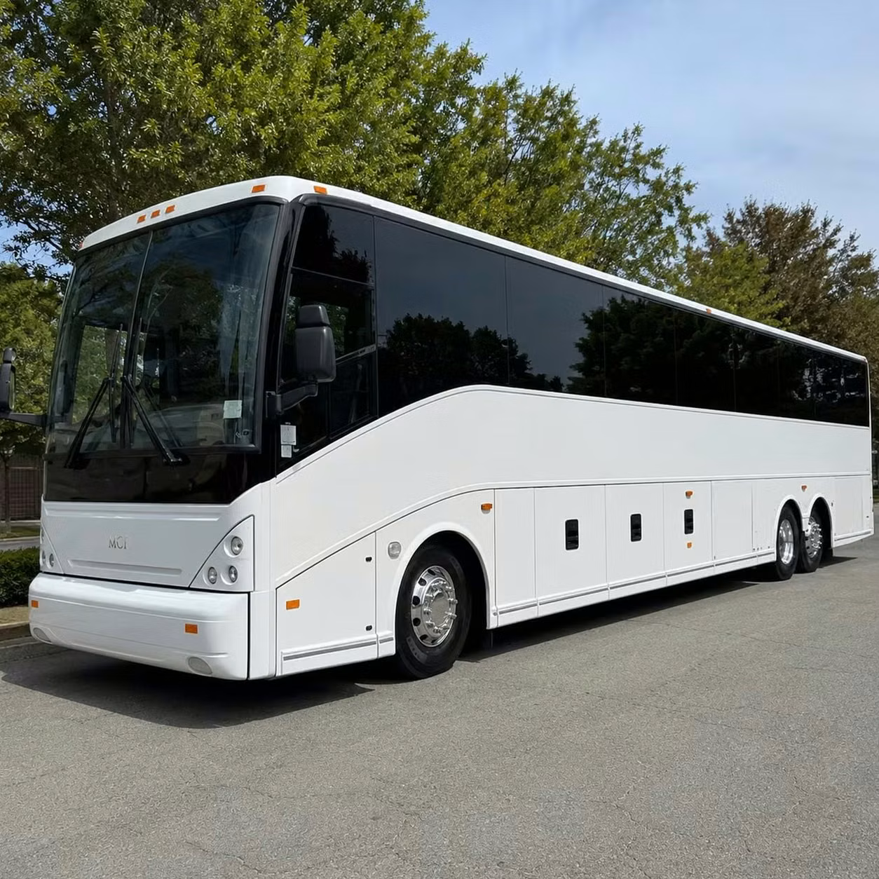 dalton shuttle bus rentals for inter office transportation
